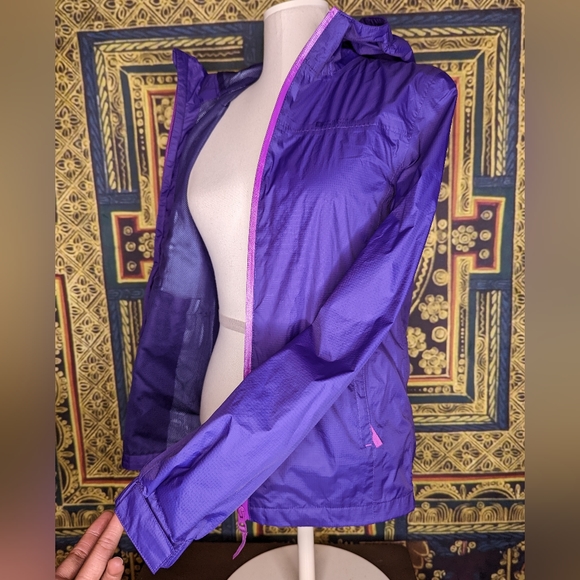 Mountain Warehouse Torrent Kids Lightweight Waterproof Jacket Size 13 - Picture 2 of 10